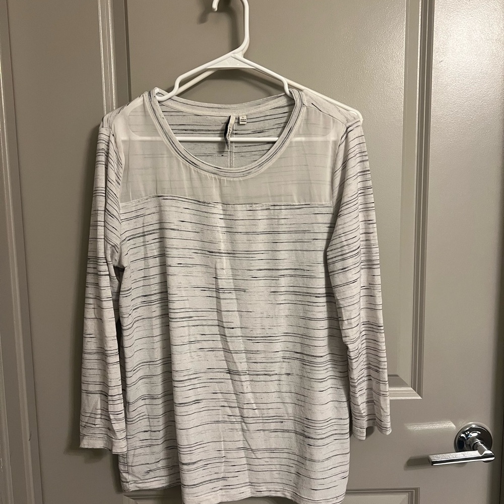 Calvin Klein 3/4 Sleeve Top - Sheer Panel